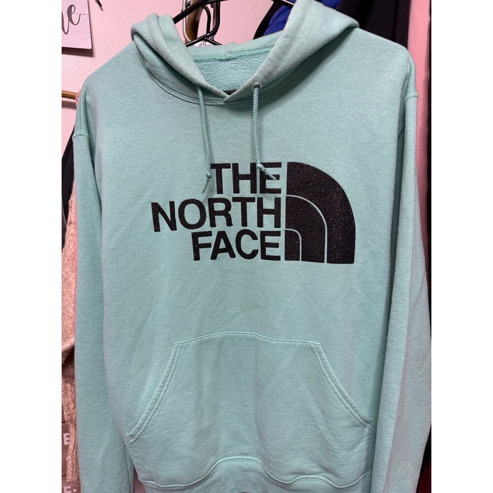 The North face hoodie size unknown P2P 20.5”